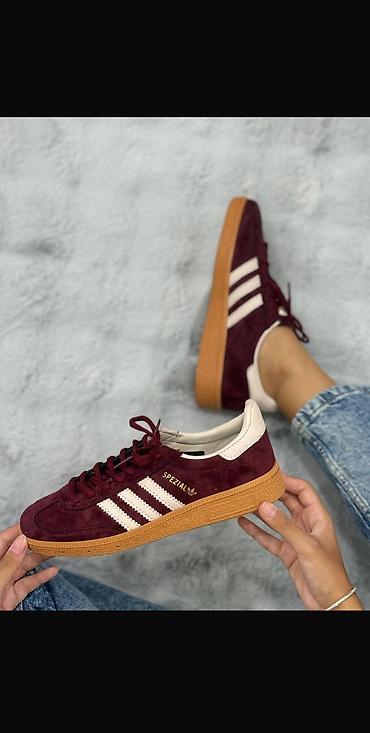 Women's Sneakers and athletic shoes: Od 36 do 40 za samo 4700 din — 2