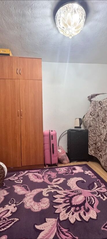 дом гостиничного типа: 54 м², 3 комнаты, Парковка, Забор, огорожен