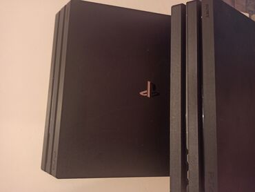 PS4 (Sony PlayStation 4): ПРОДАМ ИЛИ ОБМЕНЯ 2 ПРИСТАВКИ SONY PS 4 PRO 1 Тб Обмен на раноценый