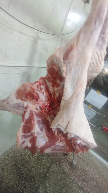 Şokolad və konfetlər: Təzə donuz et Xırdalan bazar p