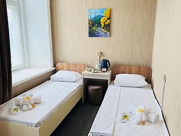 Islam Seferli kucesinde hostelde yerler kiraye verilir,hem gunluk hem lalafo.az -da Islam Seferli kucesinde hostelde yerler kiraye verilir,hem gunluk hem