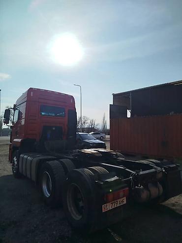 Тягачи: Тягач, Shacman, Без прицепа — 9