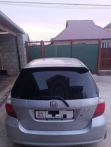 Honda: Honda Fit: 2002 г., 1.3 л, Вариатор, Бензин, Хэтчбэк — 4