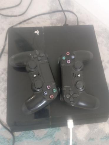nintendo controller: PlayStation 4 (PS4) с двумя беспроводными геймпадами DualShock 4 — 2