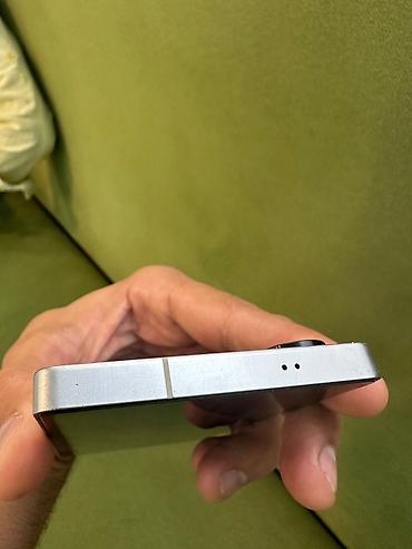 galaxy a101: Samsung Galaxy S25 Ultra, rəng - Gümüşü, İki sim kartlı — 4