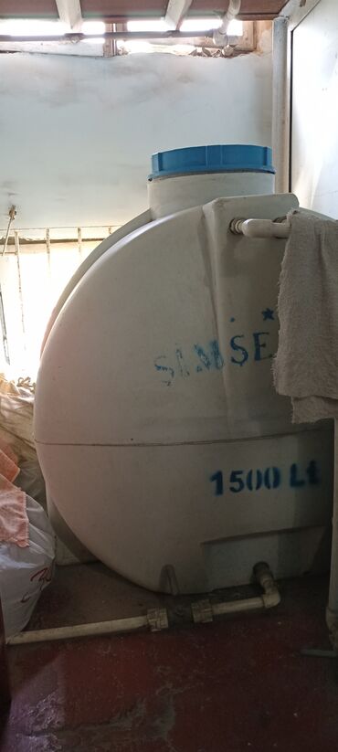 Digər tikinti materialları: Şimşek markalı plastik su çəni – 1500 litr - Həcm: 1500 L (korpus