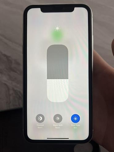 Apple iPhone: IPhone Xr, 64 ГБ, Белый, Чехол — 11