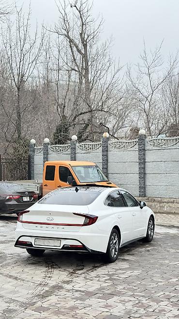 Hyundai: Hyundai Sonata: 2022 г., 2 л, Автомат, Газ, Седан — 6
