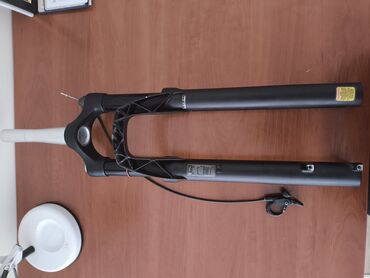 скарасной веласипет: Воздушная вилка/амортизатор дл велосипеда,для колес 27,5 в рабочем