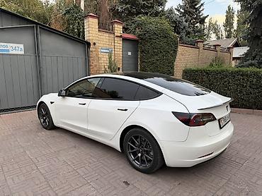 tesl: Tesla Model 3: 2021 г., Автомат, Электромобиль, Седан — 3