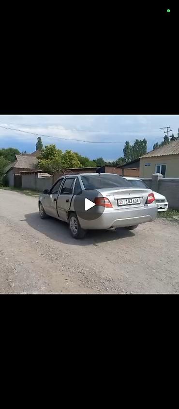 devo tiko: Daewoo Nexia: 2010 г., Механика, Бензин, Седан — 1