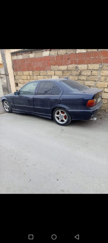bmw 116: Bmw e36 kuza maşın sökülür ehtiyyat hissələri satılır