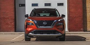 Стекла и комплектующие: Стекло Заднее Nissan, 2022 г., Б/у, Оригинал — 16