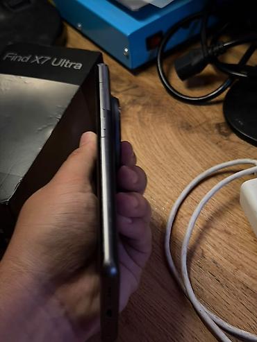 Уюлдук телефондор жана аксессуарлар: Oppo Find X7 Ultra, Колдонулган, 256 ГБ, түсү - Кара, 2 SIM — 2