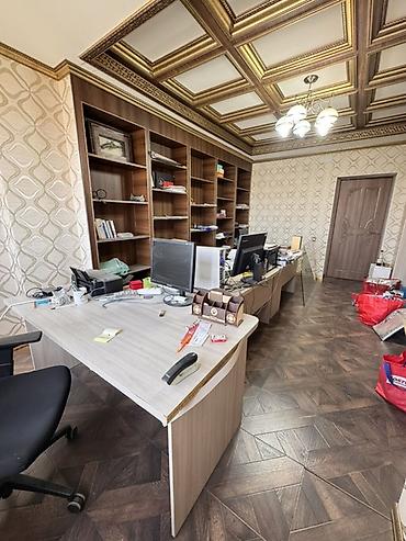 таунхаус купить: 6 комнат и более, 212 м², Манаса/Боконбаева Элитка, 10 этаж — 9