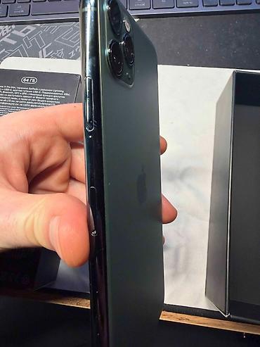 Apple iPhone: IPhone 11 Pro Max, Б/у, 64 ГБ, Черный, Коробка, 72 % — 7