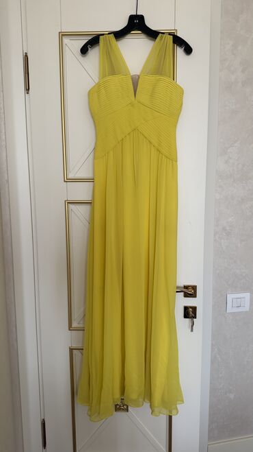 BMW: BCBG MAXAZRIA evening dress (size 2)