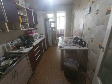 квартиру в аламедине: 2 комнаты, 50 м², 106 серия улучшенная, 3 этаж, Косметический ремонт