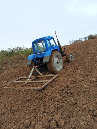 new holland traktor: Traktor sıfırdan yığılıb hal hazırda işlər davam edir gündəlik sürülən