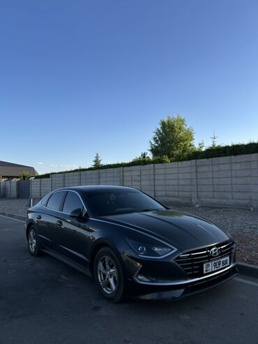 афто лизинг: Hyundai Sonata, черный седан бизнес-класса. сдаю в аренду в залог