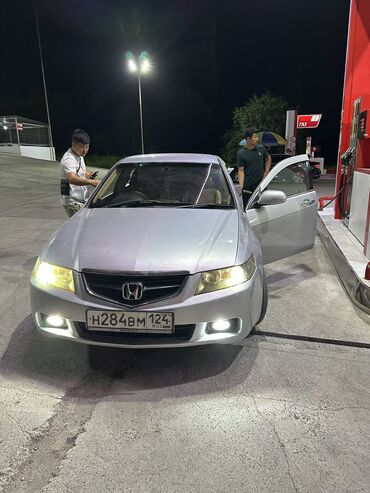 бампер на спринтер сди: Honda Accord: 2003 г., 2 л, Автомат, Бензин, Седан