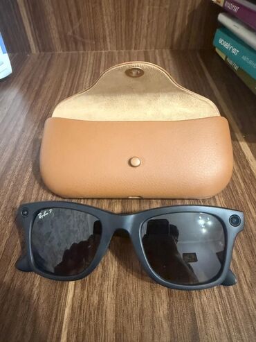 hafize sultan macunu: Gün eynəyi, Ray-Ban