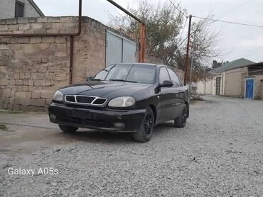 Daewoo: Daewoo Lanos: 1.5 l | 2010 il Sedan