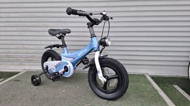 Детские велосипеды: Детские велосипеды (несколько моделей и расцветок) - Диаметр колес — 30