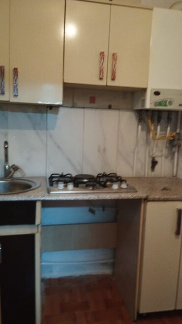 Köhnə tikili: Satılır Bakıxanovda Asan xidmətə yaxın qanuni 1 otaq 2 otağa predilka -da lalafo.az — 11 Köhnə tikili: Satılır Bakıxanovda Asan xidmətə yaxın qanuni 1 otaq 2 otağa predilka — 11