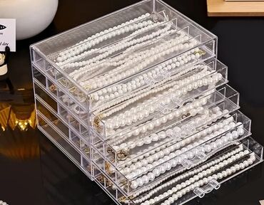 pul yığmaq üçün qab: Mücrü Zinət əşyaları üçün, Plastik