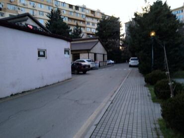 Kommersiya daşınmaz əmlakının satışı: Binəqədi rayonu Azadliq metrosunun yaxınlığında yol kənarı 30 kv.m — 8