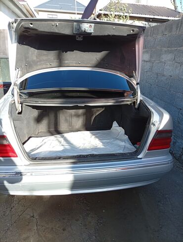 Mercedes-Benz: Mercedes-Benz E-Class: 2001 г., 2 л, Автомат, Бензин, Седан — 9