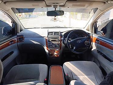 Toyota: Toyota Ipsum: 2002 г., 2.4 л, Автомат, Бензин, Вэн/Минивэн — 6