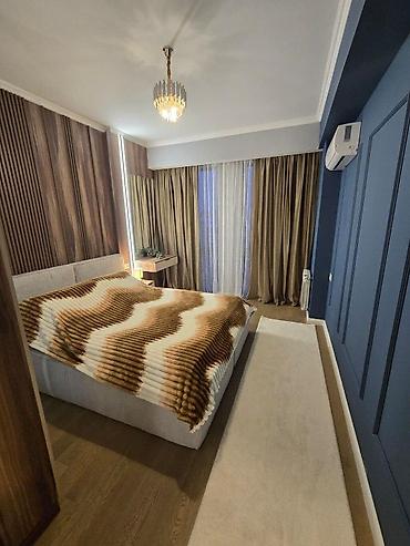 xirdalan kristal: Yasamal, 3 otaqlı, Yeni tikili, m. İnşaatçılar, 72 kv. m — 3