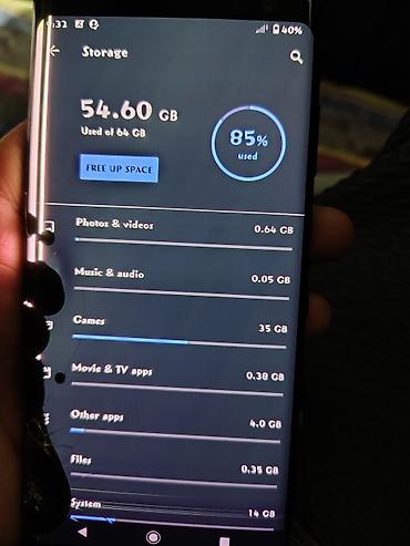 Sony: Sony Xperia (модель SO-01L) - Дисплей: OLED, изогнутые края. На — 5