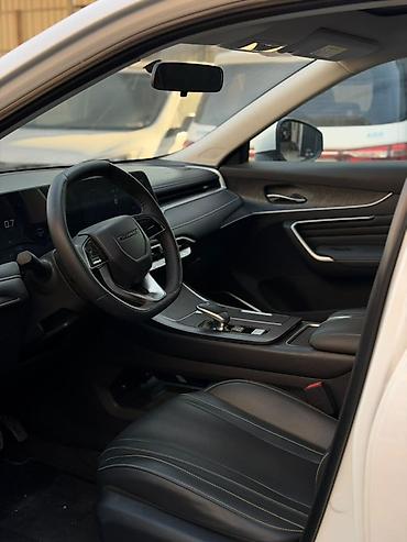 Roewe: Roewe : 2023 г., Кроссовер — 10