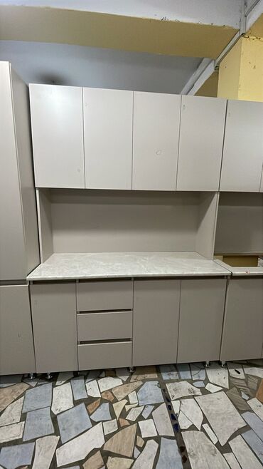 Кухонные гарнитуры: Кухонный гарнитур, Новый, В рассрочку, ДСП, Платная доставка, Самовывоз, Бесплатная доставка — 5