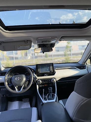 ярус машина: Toyota RAV4: 2021 г., 2.5 л, Вариатор, Гибрид, Кроссовер — 8