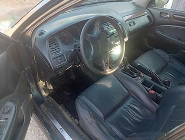 супорт ипсум: Honda Accord: 2000 г., Кол менен иштөөчү, Седан — 2
