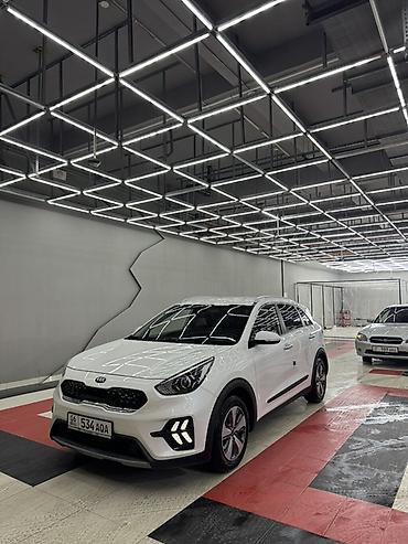 Kia: Kia Niro: 2020 г., 1.6 л, Автомат, Гибрид, Кроссовер — 3