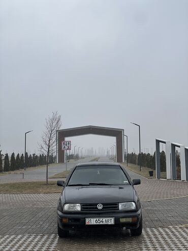 lend kruzer 200: Volkswagen Vento: 1996 г., 1.8 л, Механика, Бензин, Седан