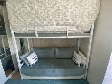 двух этажный кроват: Шкаф Для девочки, Для мальчика, Б/у