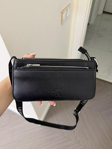 Çantalar: Original ck çantadir 100 azne almisam. 75 e satiram. İşlenmeyib — 1