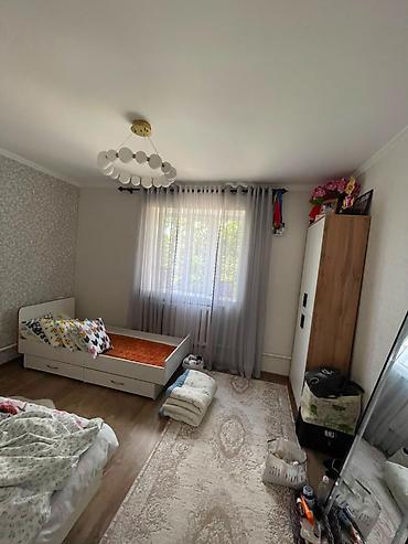 Продажа коттеджей и домов: 4 комнаты, 82 м², 6 соток, Бишкек, Учкун с. Агентство недвижимости — 3