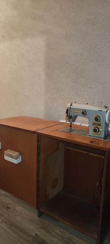 Техника и электроника: Veritas “Automatik” tikiş maşını – quraşdırılmış taxta stol ilə — 3