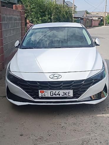 обмен кв: Hyundai Elantra: 2021 г., Седан — 3