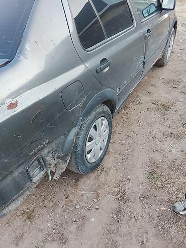 Volkswagen Vento: 1992 г., 1.8 л, Седан