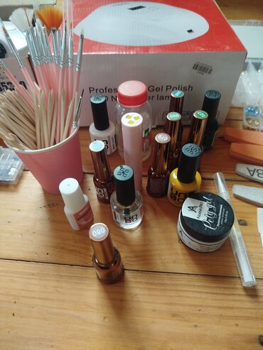 Manikür və pedikür məhsulları: Dırnaq üçün gel lak, İşlənmiş, Ünvandan götürmə — 5