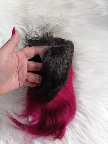 Perike i klipse: Extra kvalitet bez veštačkog sjaja Peru se peglaju uvijaju šišaju i — 16