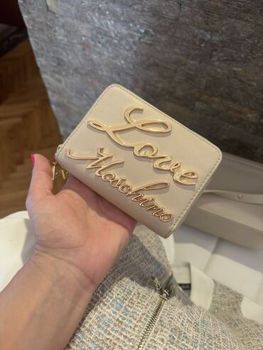 rajf za devojacko vece: Women's wallet, Moschino, Material: Polyester